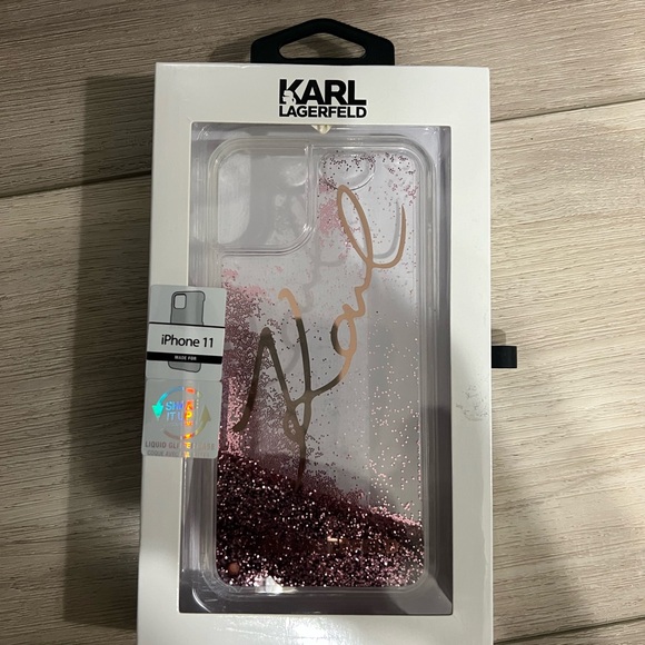 Iphone 11 case - Picture 3 of 3